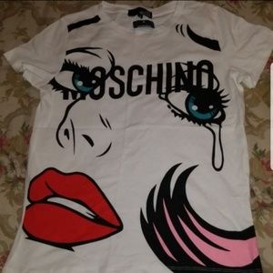 Moschino T Shirt